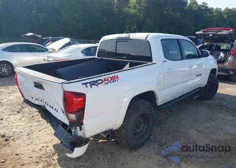 2018 Toyota Tacoma Trd Sport z USA, uszkodzony, nr VIN 3TMCZ5AN2JM179361